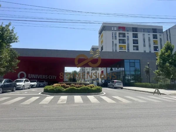 Tirane, jepet me qera apartament 3+1 , 120 m² 750 € (univers city)