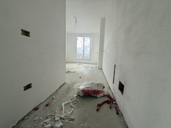 Tirane, shitet apartament 2+1+Ballkon Kati 2, 99 m² 76.800 € (Venatino 2, Kamez)