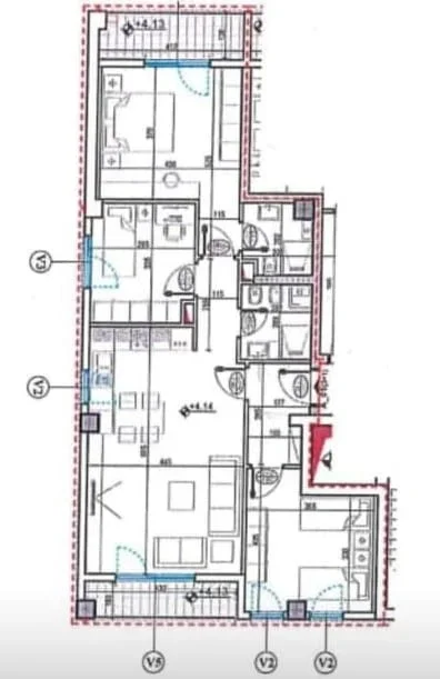 Tirane, jepet me qera zyre Kati 1, 128 m² 830 € (Bulevardi i Ri)