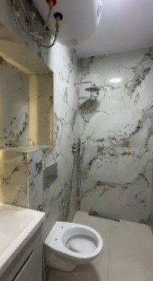 Tirane, shitet garsonier Kati 3, 40 m² 110.000 € (Rruga e Barrikadave)