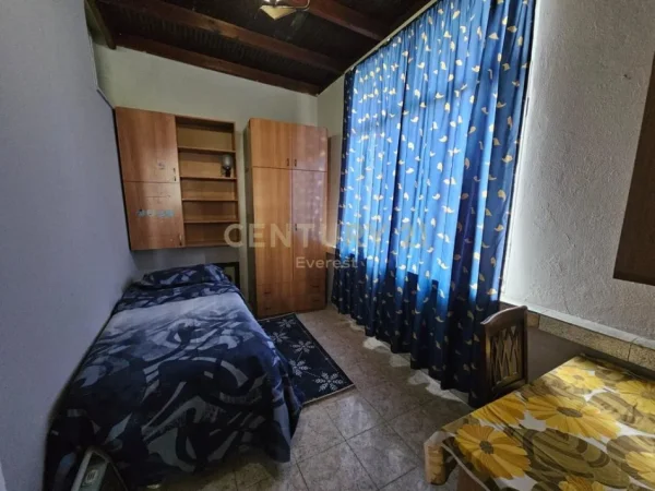 Tirane, jepet me qera apartament 2+1 Kati 8, 80 m² 525 € (rruga naim frasheri)