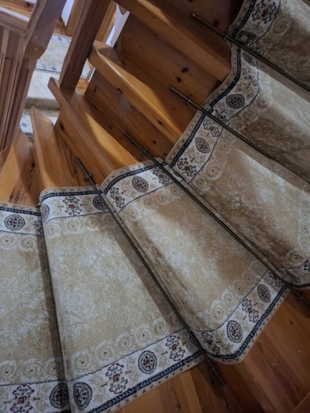 Gjirokaster, shitet shtepi 3 Katshe Kati 3, (Dunavat)