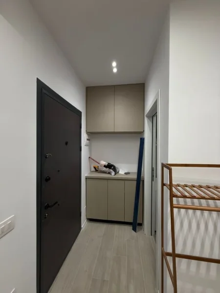 Tirane, jepet me qera garsonier 1+1 Kati 6, 40 m² 400 € 