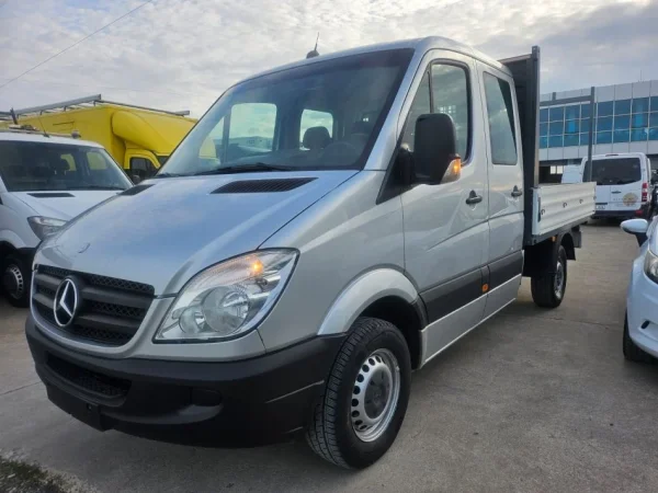 Kavaje, shes Kamioncine 2013 Mercedes-Benz Sprinter 316 CDI 163 KF 206.000 Km Nafte, gri e erret manuale Kondicioner