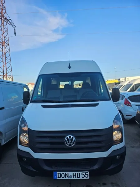 Kavaje, shes Furgon 2012 VW Crafter 2.0 TDI - 210.000 Km Nafte, e bardhë manuale Kondicioner 210.000 km 1 €