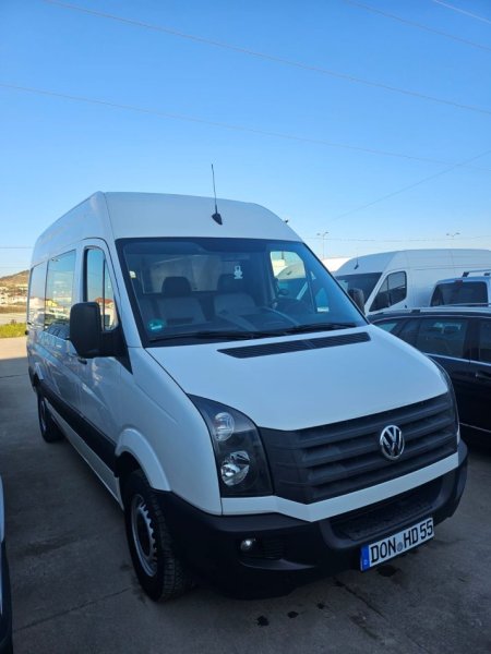 Kavaje, shes Furgon 2012 VW Crafter 2.0 TDI - 210.000 Km Nafte, e bardhë manuale Kondicioner 210.000 km 1 €