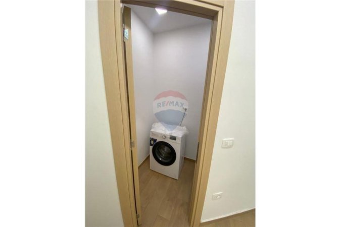 Tirane, shitet apartament 3+1+Ballkon Kati 5, 135 m² 228.000 € (Rruga Dritan Hoxha)