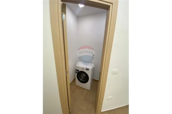 Tirane, shitet apartament 3+1+Ballkon Kati 5, 135 m² 228.000 € (Rruga Dritan Hoxha)