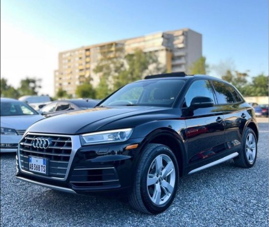Shes Audi Q5 Benzin, 18.000 €