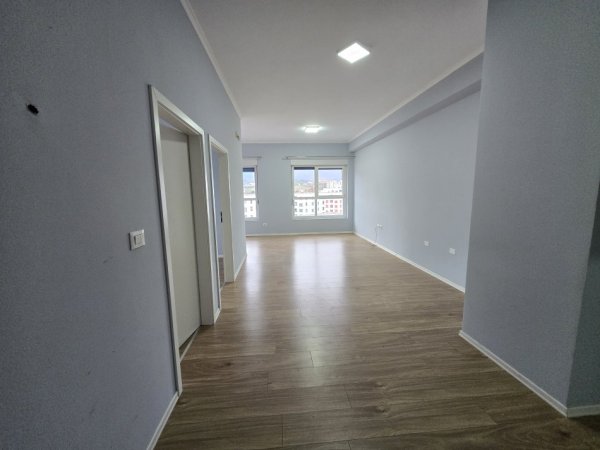 Tirane, jap me qera apartament 2+1+Aneks+Ballkon Kati 7, 100 m² 35.000leke Ali Demi , Kompleksi Mangalem 21