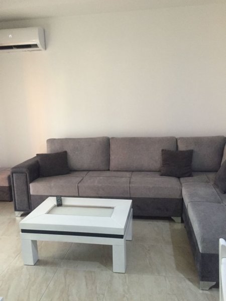 Tirane, jepet me qera apartament 1+1+Ballkon Kati 4, 60 m² 500 € (ASTIR sima com)