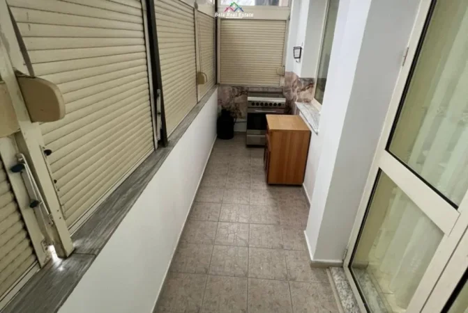 Tirane, jepet me qera apartament 1+1 , 70 m² 620 € (Bulevardi Gjergj Fishta)