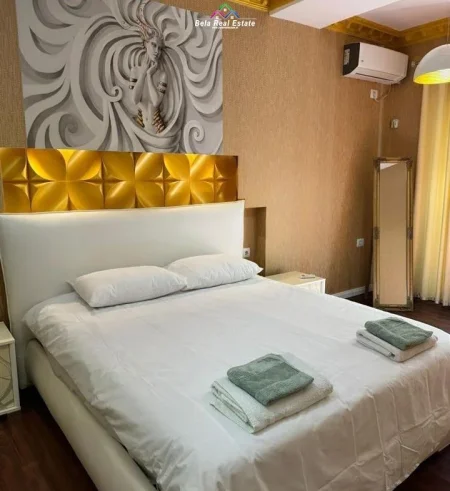 Tirane, jepet me qera apartament 2+1 Kati 1, 130 m² 780 € (Rruga Hamdi Garunja)