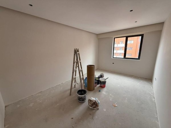 Tirane, shitet apartament 2+1+Ballkon Kati 7, 134 m² 230.000 € (Astir)