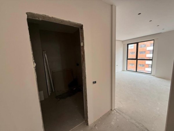 Tirane, shitet apartament 2+1+Ballkon Kati 7, 134 m² 230.000 € (Astir)