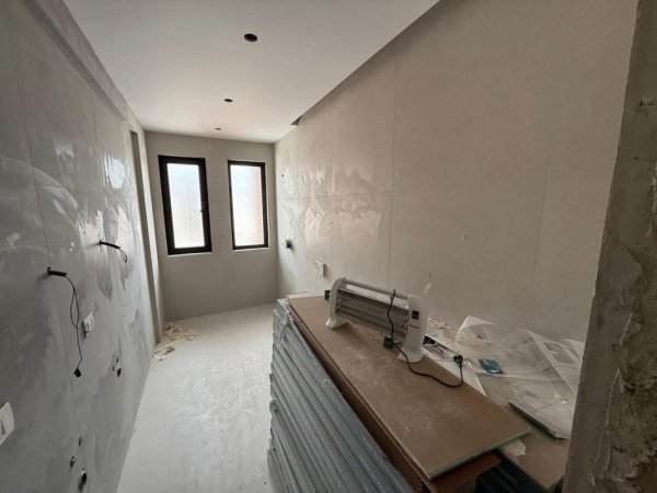Tirane, shitet apartament 2+1+Ballkon Kati 7, 134 m² 230.000 € (Astir)