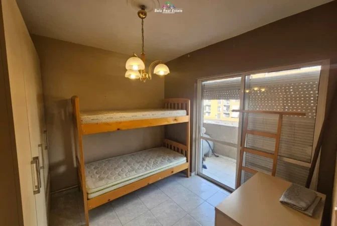 Tirane, shes apartament 2+1 Kati 4, 75 m² 177.000 € (Rruga Haxhi Hysen Dalliu)