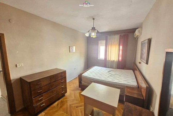 Tirane, shes apartament 2+1 Kati 4, 75 m² 177.000 € (Rruga Haxhi Hysen Dalliu)