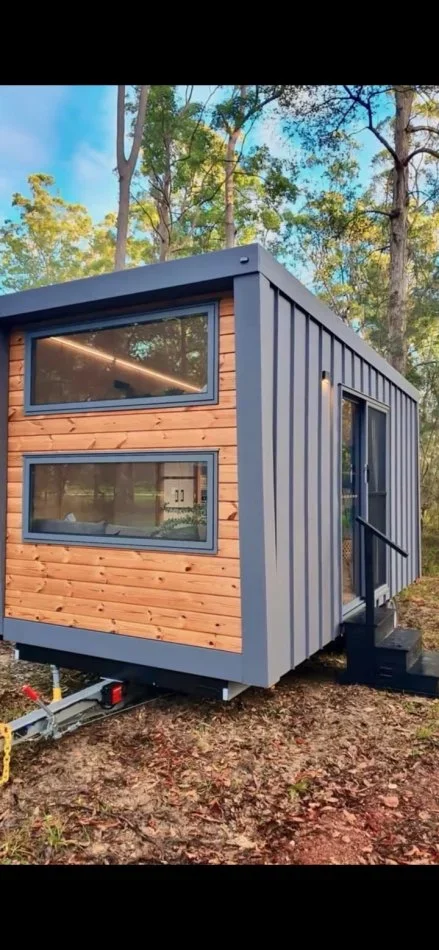 Tirane, shes shtepi 1+1 Kati 1, 35 m² (nikolle mekjashi)