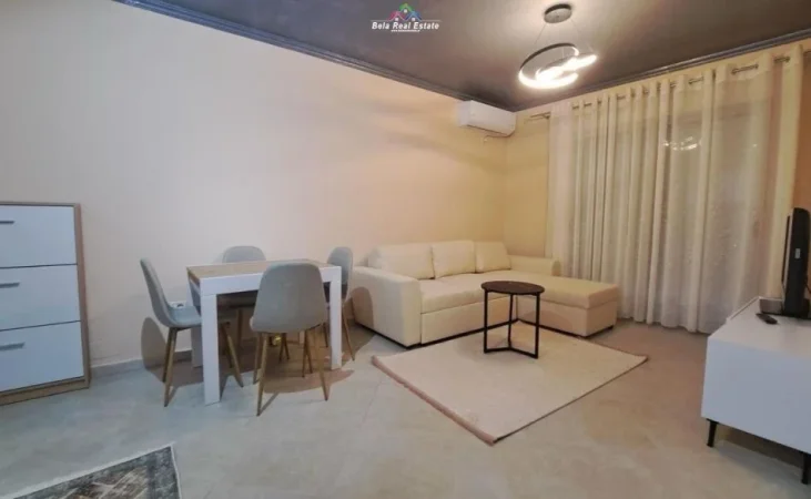 Tirane, jepet me qera apartament 2+1 Kati 5, 83 m² 675 € (Rruga Mine Peza)