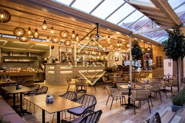 Tirane, shitet bar-kafe , 155 m² 372.000 € 