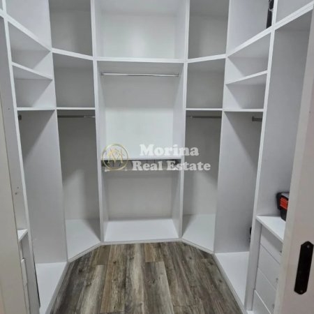 Tirane, jepet me qera apartament 2+1 Kati 2, 650 m² 650 € (Rrethrrotullimi i Saukut)