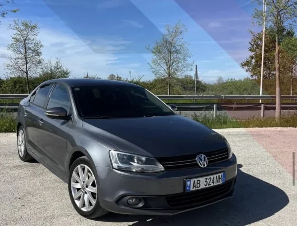 Tirane, japim me qera te gjitha llojet e makinave duke filluar nga Makinat 20 euro makinat e vogla der 150 euro