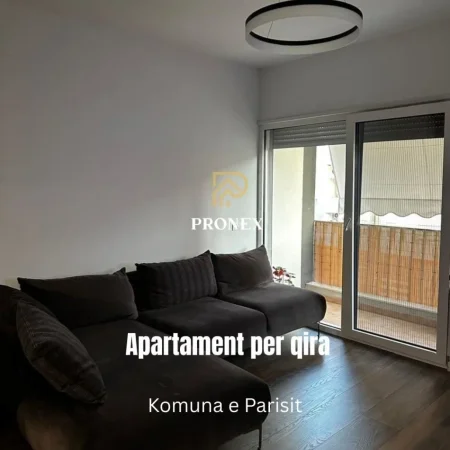 Tirane, jepet me qera apartament 1+1 Kati 4, 54 m² 700 € (Komuna e Parisit)