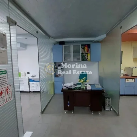 Tirane, shitet ambjent biznesi Kati 1, 67 m² 130.000 € (Rruga Bardhyl)