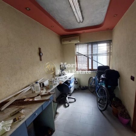 Tirane, shitet ambjent biznesi Kati 1, 67 m² 130.000 € (Rruga Bardhyl)