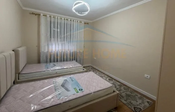 Tirane, jepet me qera apartament 2+1 Kati 2, 71 m² 550 € (oxhaku)