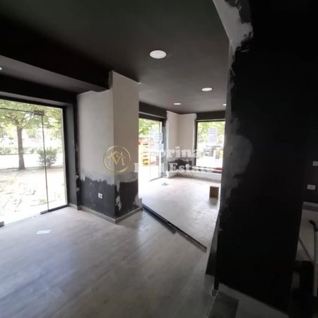 Tirane, shitet ambjent biznesi Kati 0, 80 m² 750.000 € (21 Dhjetori)