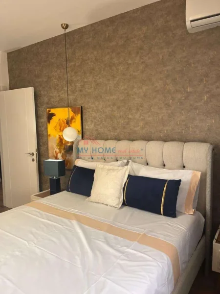 Tirane, jepet me qera apartament 1+1+Ballkon Kati 6, 77 m² 800 € (Zogu i Zi)