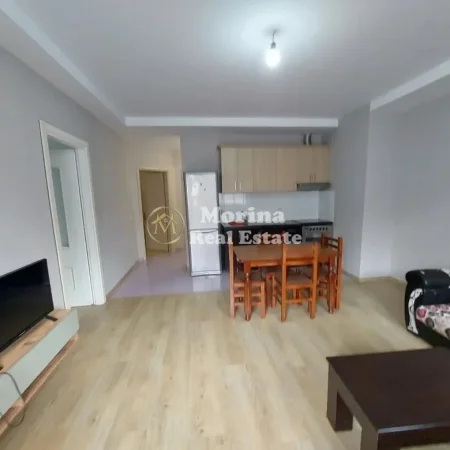 Tirane, jepet me qera shtepi 2+1 Kati 0, 90 m² 350 € (Sauk)