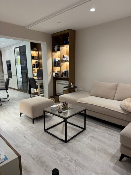 Tirane, shitet apartament 1+1 Kati 4, 82 m² 199.000 € (Shushica te Stadiumi Dinamo)