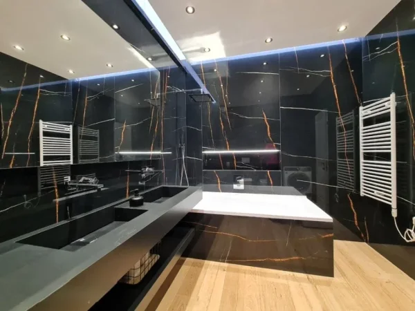 Tirane, jap me qera apartament 3+1 Kati 3, 128 m² 2.000 € (tegu)