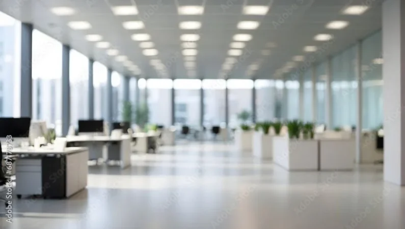 Tirane, jepet me qera zyre Kati 0, 800 m² 16.000 € (21 DHJETORI)