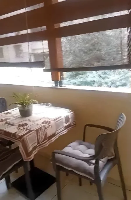 Tirane, jepet me qera apartament 2+1+Ballkon Kati 2, 85 m² 600 € (21 Dhjetori)