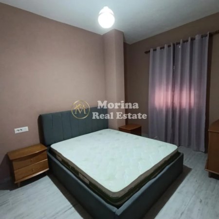 Tirane, jepet me qera shtepi 1+1 Kati 2, 65 m² 300 € (Prane Top Channel)