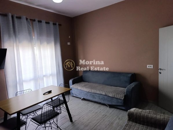 Tirane, jepet me qera shtepi 1+1 Kati 2, 65 m² 300 € (Prane Top Channel)