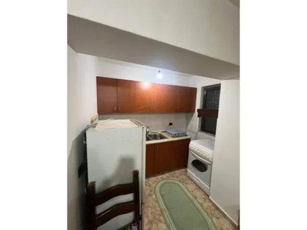 Tirane, shitet apartament 1+1+Ballkon Kati 0, 57 m² 100.000 € (ALI DEMI,TIRANE)