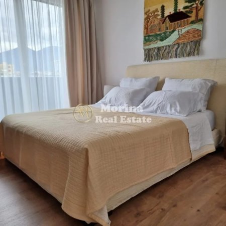 Tirane, jepet me qera apartament 1+1 Kati 5, 85 m² 750 € (Rruga Mine Peza)