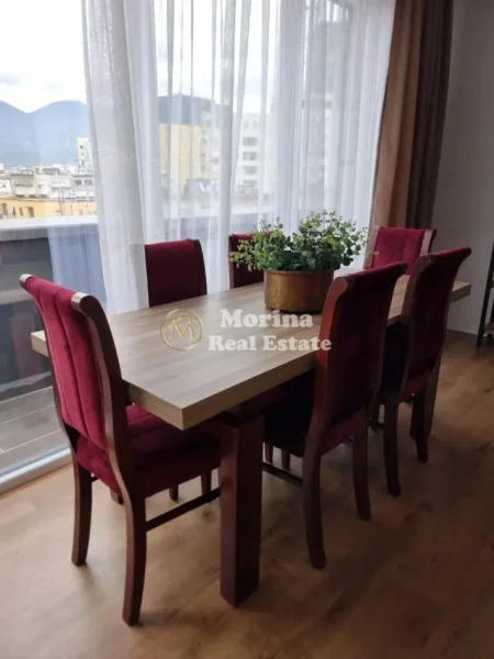Tirane, jepet me qera apartament 1+1 Kati 5, 85 m² 750 € (Rruga Mine Peza)