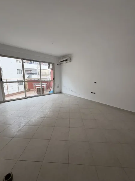 Shqiperi, jepet me qera apartament 3+1+Aneks+Ballkon Kati 6, 140 m² 500 € (Teodor Keko)