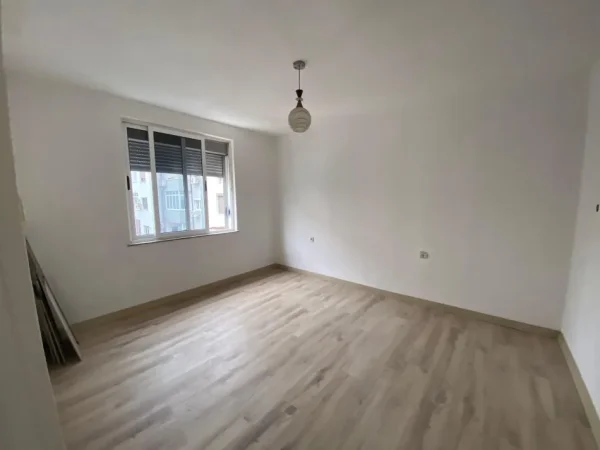 Tirane, shitet apartament 2+1 Kati 5, 62 m² 170.000 € (Sheshi Willson)
