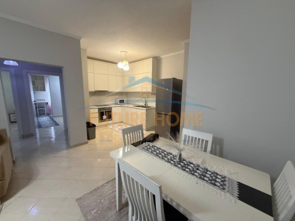 Tirane, jepet me qera apartament 2+1 Kati 1, 88 m² 600 € (Kodra e Diellit)