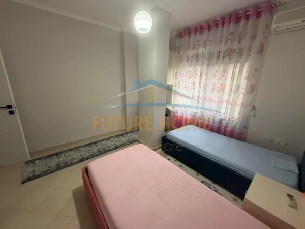 Tirane, jepet me qera apartament 2+1 Kati 1, 88 m² 600 € (Kodra e Diellit)