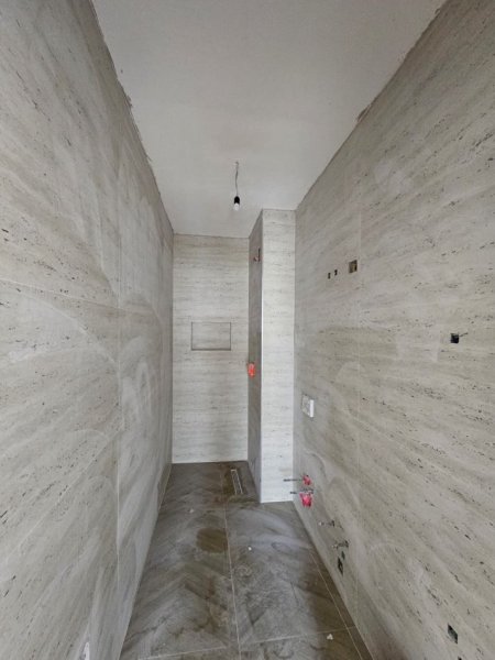 Tirane, shitet apartament 2+1 Kati 7, 95 m² 130.000 € (ISH DOGANA)