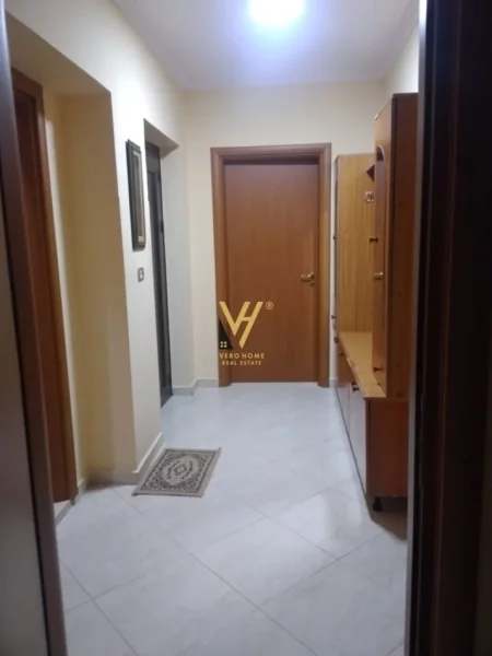 Tirane, shitet apartament 2+1+Ballkon Kati 2, 100 m² 187.000 € (IRFAN TOMINI)