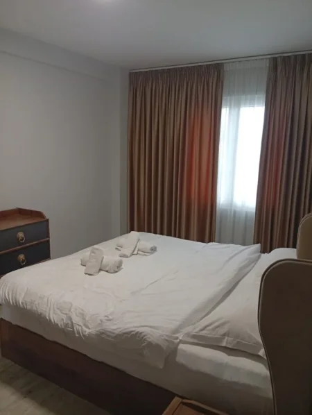 Jepet me Qera Apartament 1+1 ne 5 Maji ,pas Concordit,  500 €URO